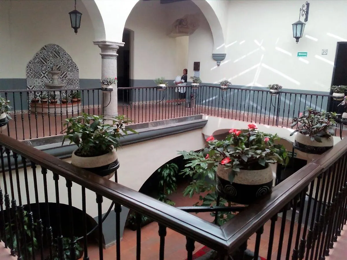 Hotel Frida Puebla 3*,
